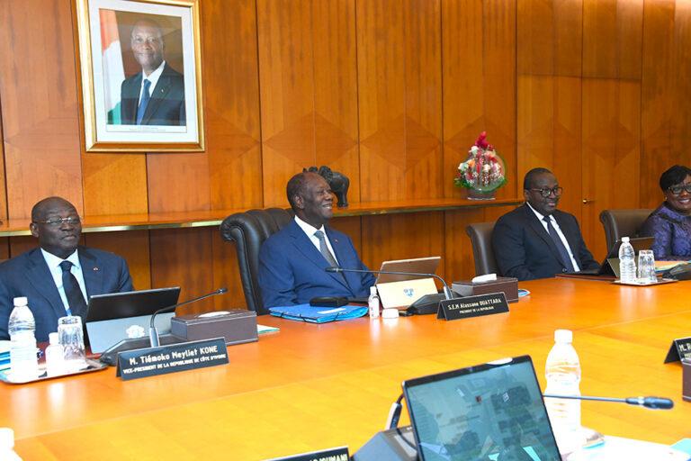 cn-te-d-a-ivoire-129-nouvelles-nocoles-et-85-centres-de-santno-le-gouvernement-ivoirien-mise-sur-l-a-avenir