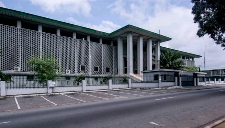 cote-divoire-presidentielle-2025-le-barreau-sinsurge-contre-la-violation-des-droits-fondamentaux