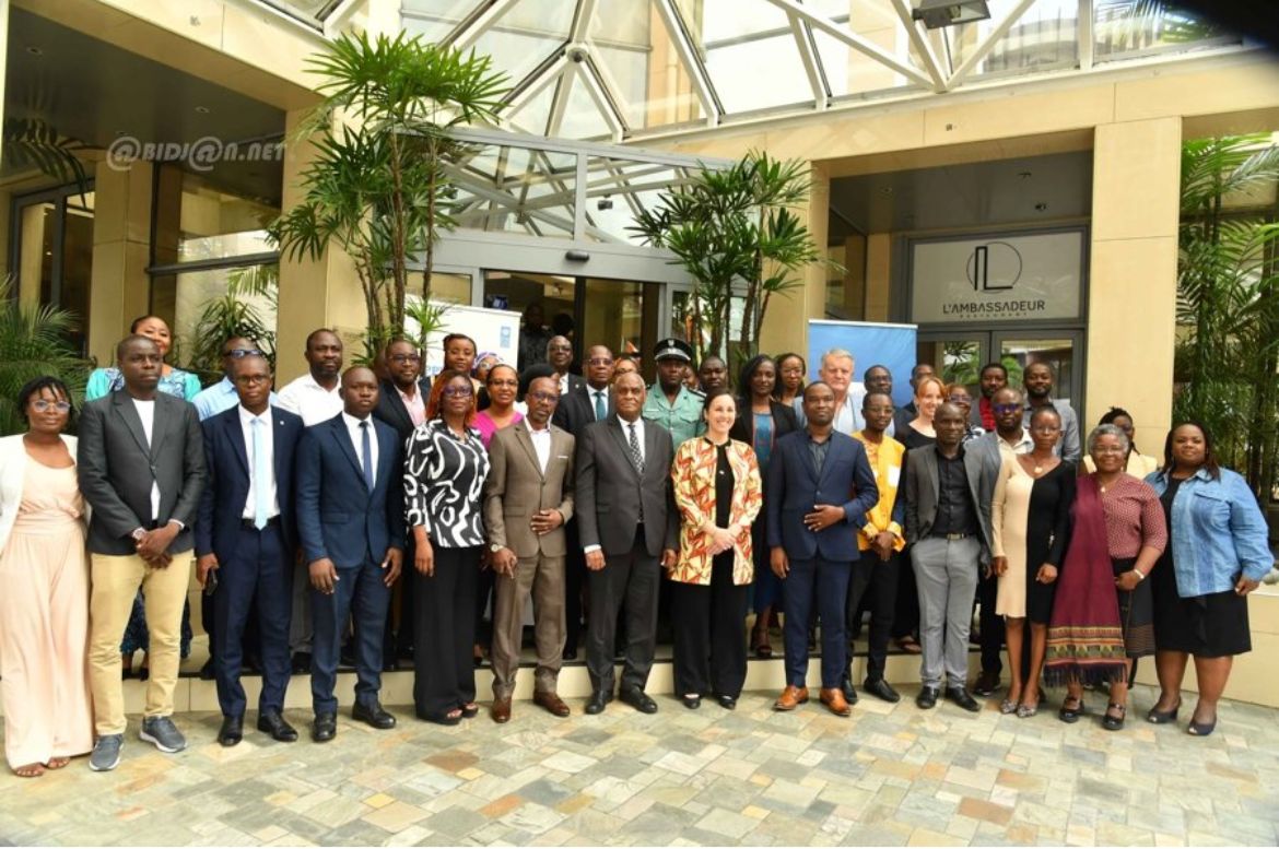 cn-te-d-ivoire-la-filinore-cafno-cacao-au-c-ur-de-la-transition-climatique-un-atelier-pour-intnogrer-les-enjeux-carbone-dans-la-rnovision-des-cdn-3-0