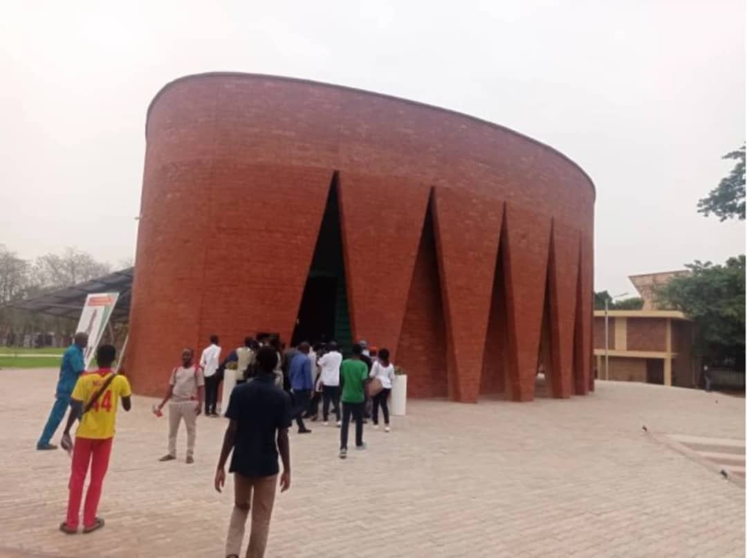 burkina-faso-inauguration-du-mausolee-sankara-nouveau-symbole-de-resistance-face-au-neocolonialisme