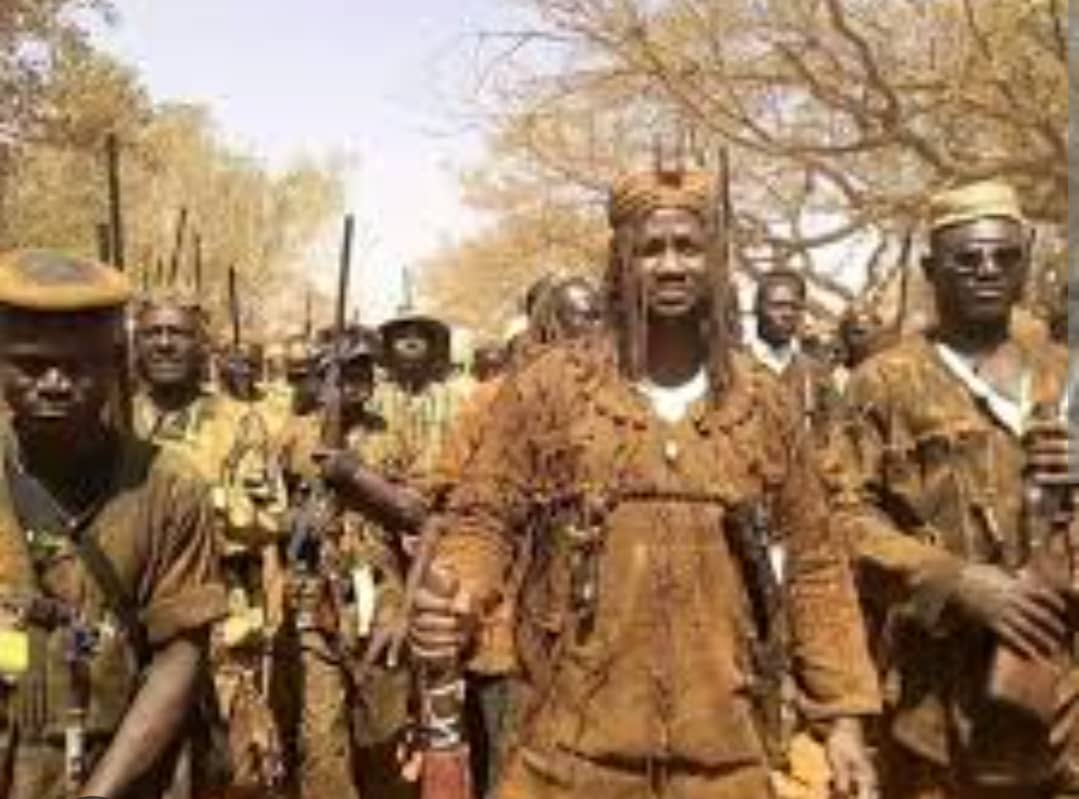 cn-te-d-ivoire-dnopartement-de-lakota-les-populations-du-canton-dinoko-s-opposent-nc-l-installation-des-dozos