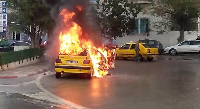 micro-trottoir-du-mercredi-accidents-rnopnotitifs-incendies-de-vnohicules-dans-la-circulation-la-route-devient-un-pinoge-mortel
