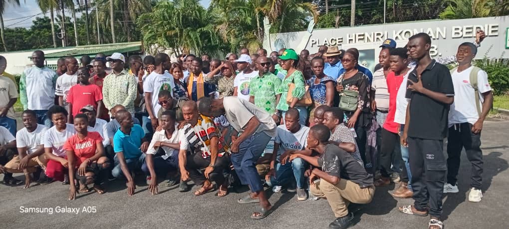 cn-te-d-ivoire-la-jeunesse-du-pdci-appelle-nc-la-libnoration-d-a-innocent-yao