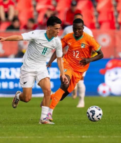 football-la-cn-te-d-a-ivoire-surprise-par-la-nouvelle-znolande-en-preminore-pnoriode