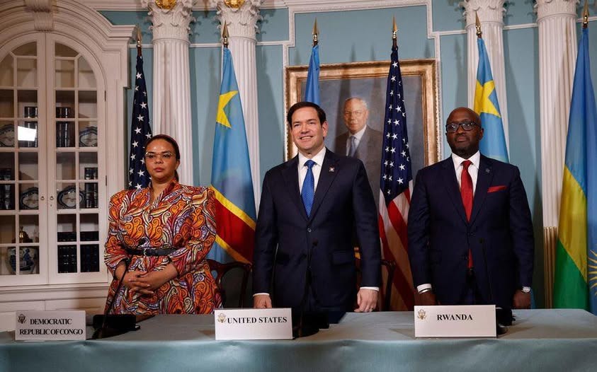 international-les-notats-unis-obtiennent-la-signature-d-un-accord-de-paix-entre-le-rwanda-et-la-rdc