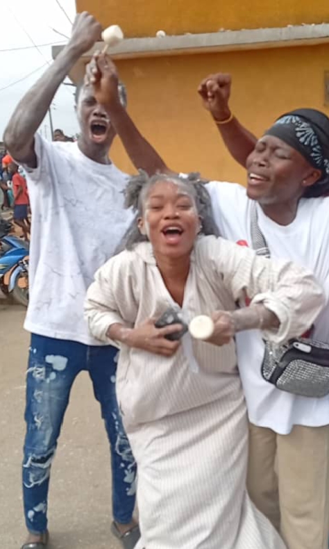 cn-te-d-ivoire-baccalaurnoat-2025-une-session-marqunoe-par-l-a-espoir-la-joie-et-les-larmes