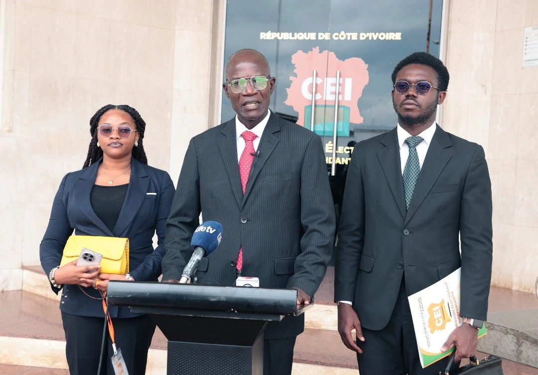 presidentielle-ivoirienne-2025-mohamed-kouakou-nda-ouvre-le-bal-du-depot-des-dossiers-de-candidature