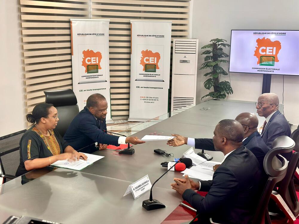Présidentielle 2025 : Le PPA-CI dépose la candidature de Laurent Gbagbo dans la ferveur